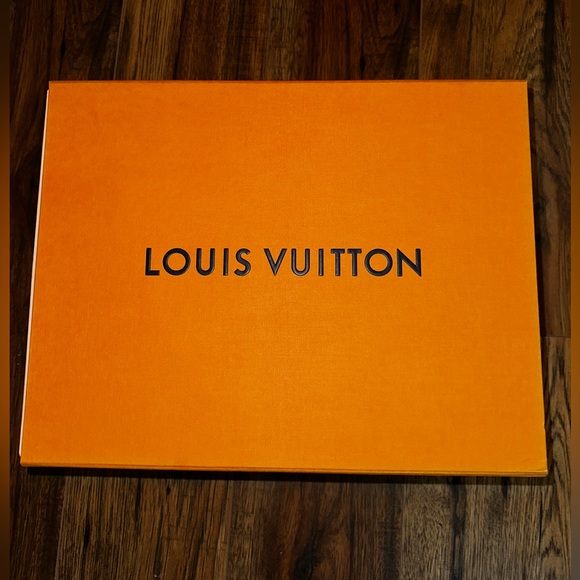 Louis Vuitton Trainers, Blue, Size 13, Like New with Box - Picture 5 of 11